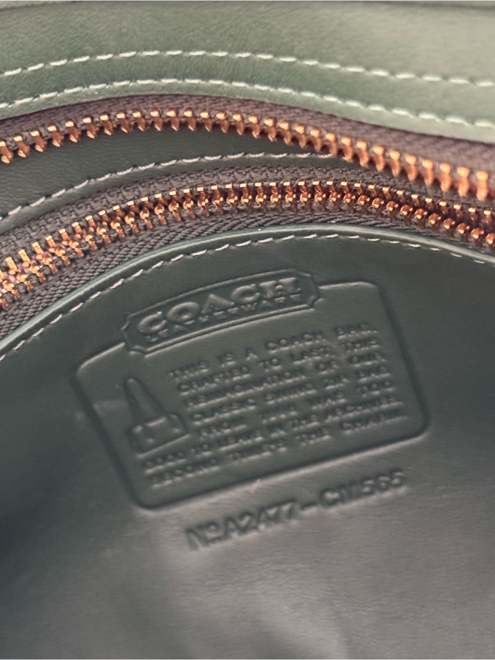 Coach Hunter Green Swing Zip Shoulder Bag - Picture 5 of 7